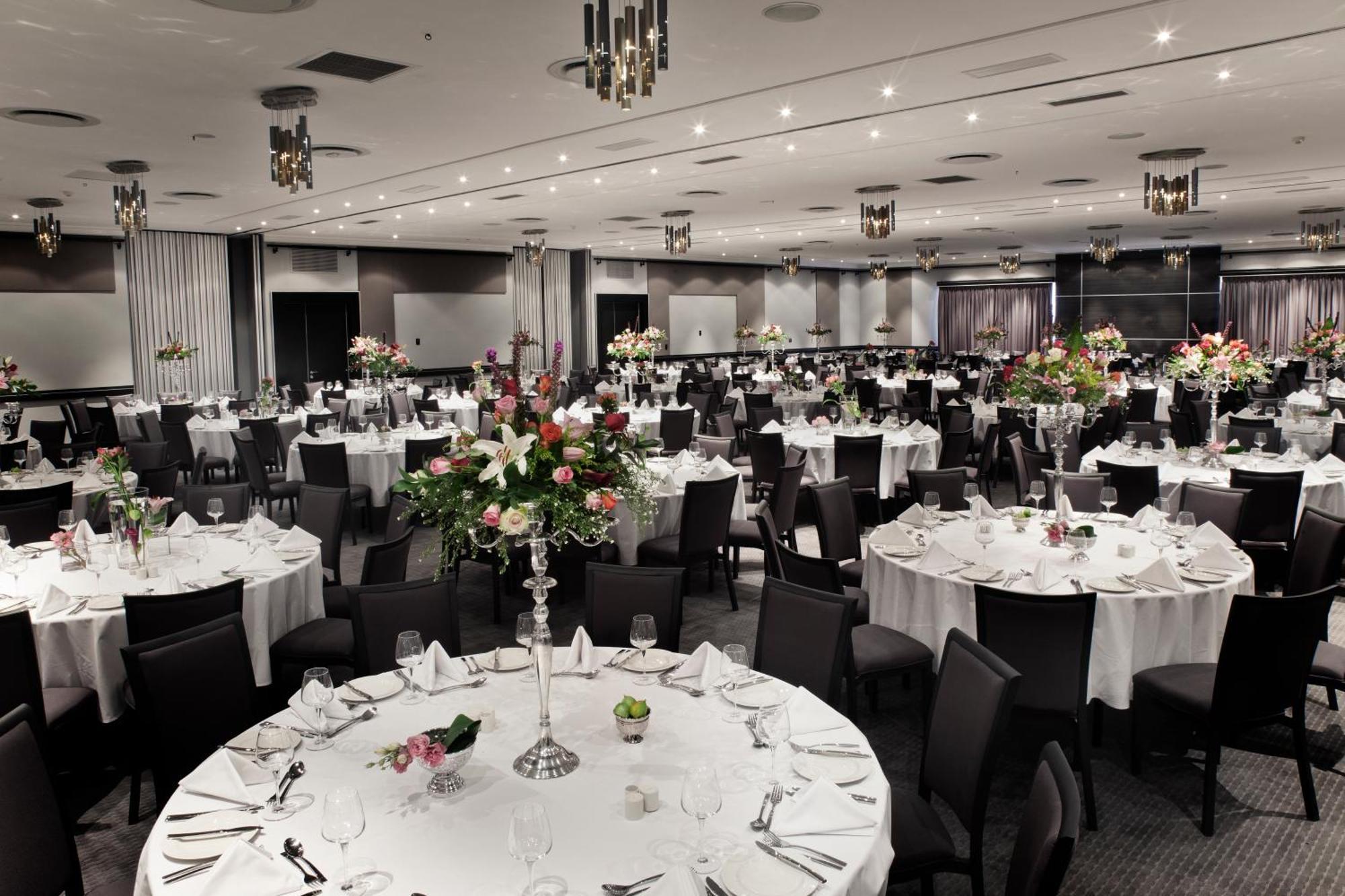 The Maslow Hotel, Sandton Bagian luar foto