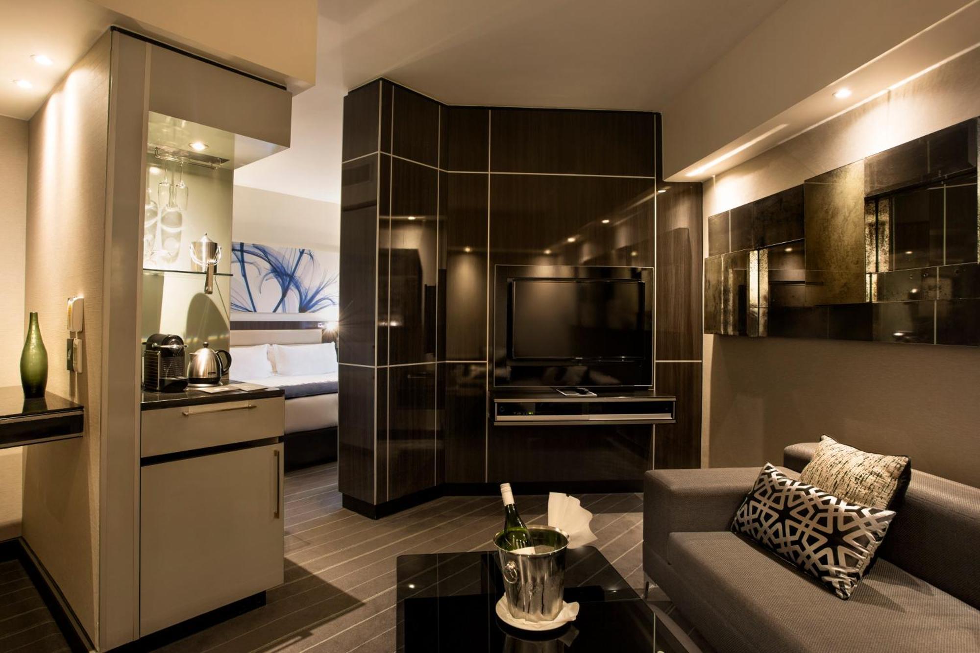The Maslow Hotel, Sandton Bagian luar foto