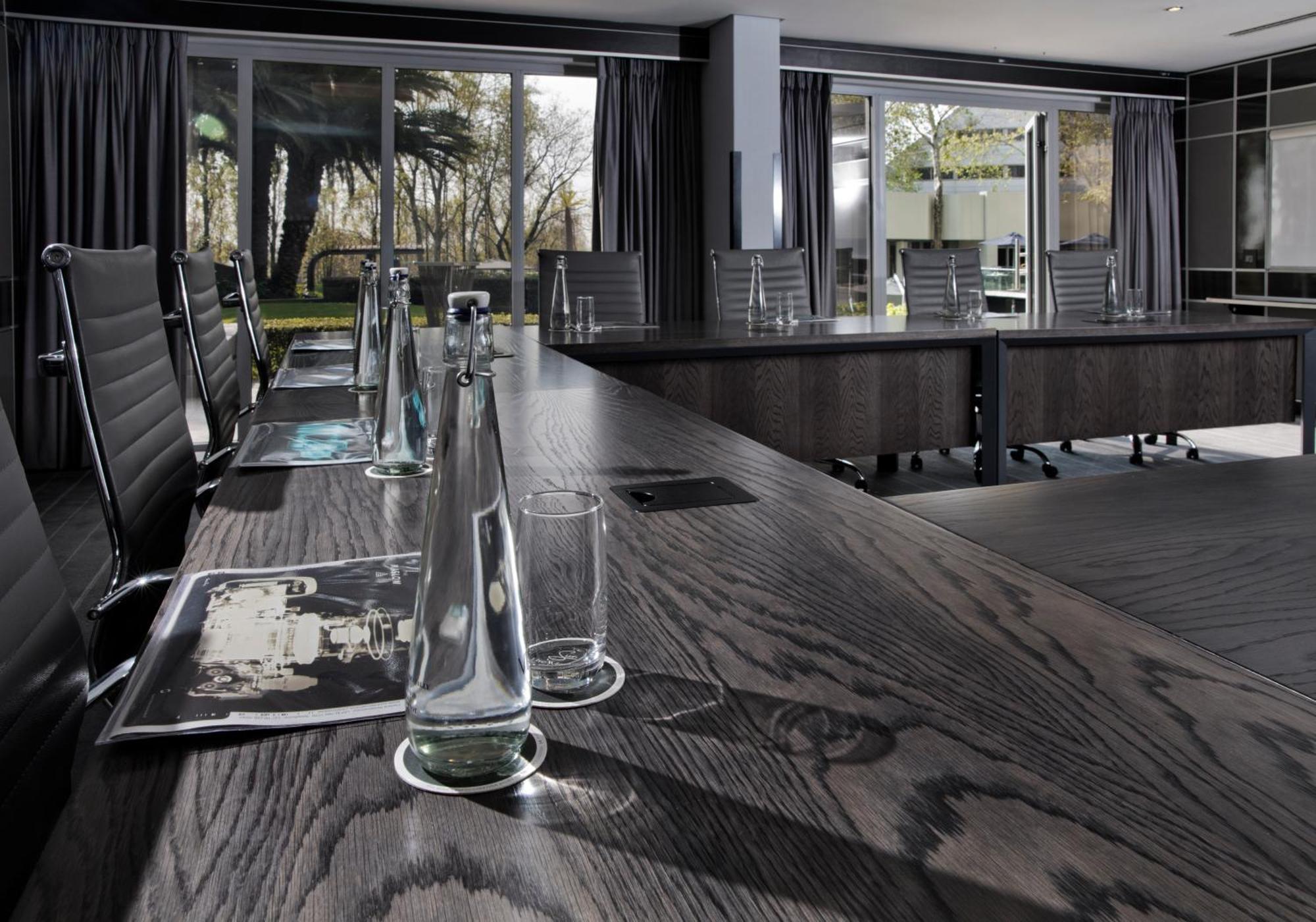 The Maslow Hotel, Sandton Bagian luar foto